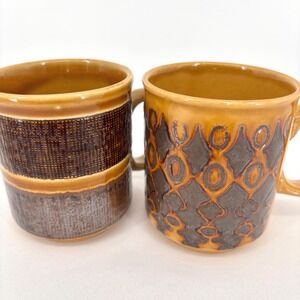Vintage Winchcombe Pottery Mugs Set of 2 Brown Gold Geometric Design England